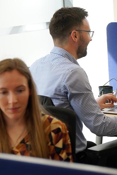 Join FarrPoint as a Senior Data Analyst